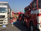 Smrtelná nehoda zablokovala D5 od 23. kilometru dál smrem na Plze (3.11.2015).