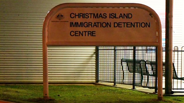 Imigran centrum na australskm Vnonm ostrov (9. listopadu 2015).