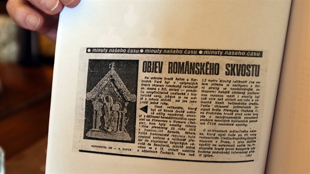 Článek, který vyšel při příležitosti objevení relikviáře svatého Maura v dobovém tisku (31. října 2015).