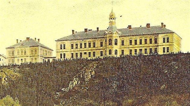 Věžička kaple zdobila třebíčskou nemocnici už v době rakousko-uherské monarchie.