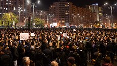 Rumuni v Bukureti protestovali kvli pátenímu poáru v klubu. Poadovali...
