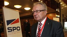 Senátor Jan Veleba na sjezdu SPO (7. listopadu 2015)