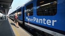 eské dráhy pedstavily nové vlaky InterPanter, které budou od prosince jako...
