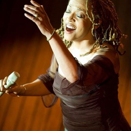 Cassandra Wilson (Praha, 31. 10. 2009)