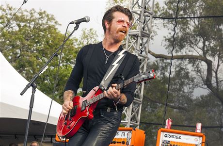 Jesse Hughes z kapely Eagles of Death Metal