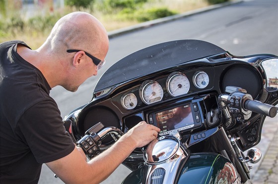 Harley Davidson FLHX Street Glide Special