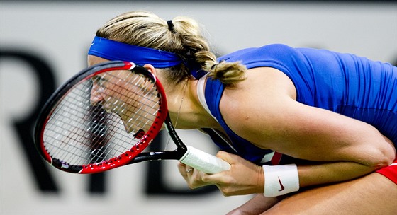 HECOVÁNÍ. Petra Kvitová v loském finále Fed Cupu.