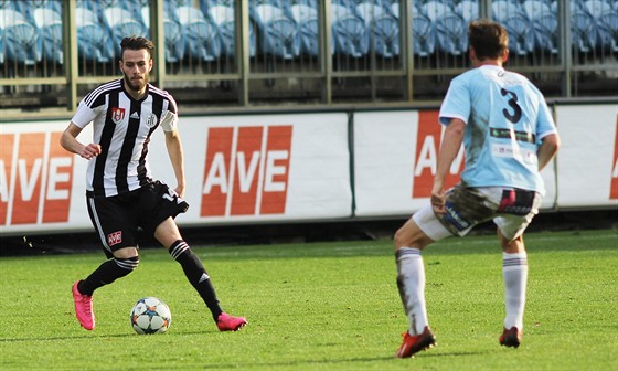 Roman Wermke z eských Budjovic v utkání proti Vyehradu.