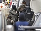 Zátah belgické policie v bruselské tvrti Molenbeek (16. listopadu 2015)