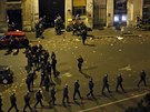 V Paíi v pátek pozd veer útoili teroristé. Zásahová jednotka do klubu...