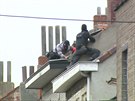 Belgická policie zasahovala v bruselské tvrti Molenbeek.