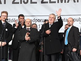Prezident Miloš Zeman vystoupil na pražském Albertově.