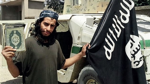 Abdelhamid Abaaoud podezel z organizace tok v Pai.