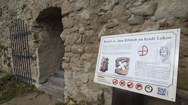 Zcenina hradu je peliv udrovan i zdokumentovan. Nvtvnkm nabz informace o historii msta i archeorologick nlezy.