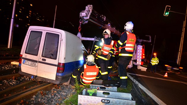 Hasii vyproovali Felicii pick-up s pomoc specilnho Bizona tm hodinu.