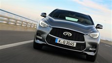 Infiniti Q30