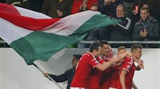 Ma�arská radost v bará�i o fotbalové Euro.