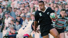 Jonah Lomu, novozélandská ragbyová legenda, v dresu All Blacks