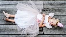 P�i �ití �at� pou�ívá autorka jen p�írodní materiály.