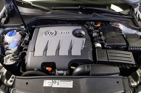 Volkswagen v záí piznal, e software umoující manipulovat s testy emisí...