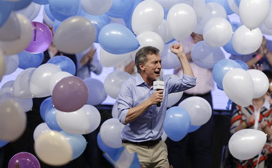 Argentinci volili nového prezidenta. Vyhrál 56letý starosta Buenos Aires...