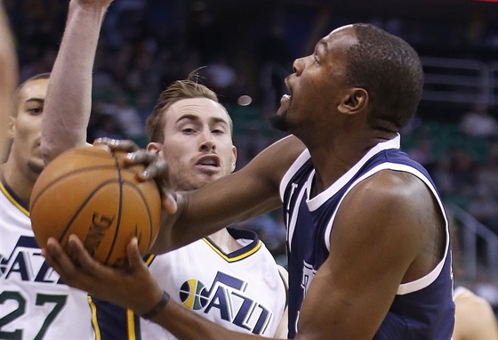 Kevin Durant z Oklahoma City v utkání proti Utahu.