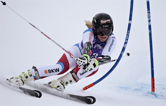 ZA VÍTZSTVÍ. výcarská lyaka Lara Gutová vyhrála obí slalom v Aspenu.