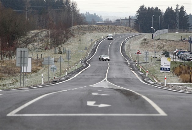 Pro dopravu se otevela první ást obchvatu áru nad Sázavou.