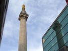 Monument je 61 metr vysoký sloup, který pipomíná Velký poár Londýna v roce...