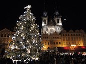 Vánoční strom na Staroměstském náměstí.
