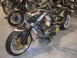 Pestavby vystavené na motoveletrhu EICMA Milano 2015