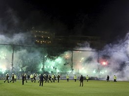 Zápas ecké ligy mezi Panathinaikosem a Olympiakosem se nehrál kvli...