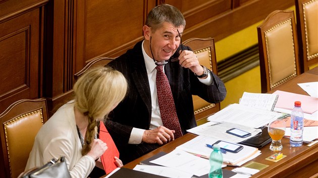 Ministr financí Andrej Babi pi pátením jednání Poslanecké snmovny (27....