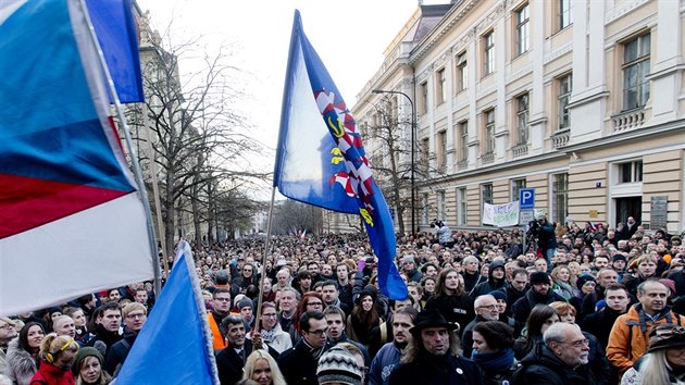 Studenti si na Albertov pipomnli udlosti ze 17. listopadu 1939 a 1989 (22.11.2015).