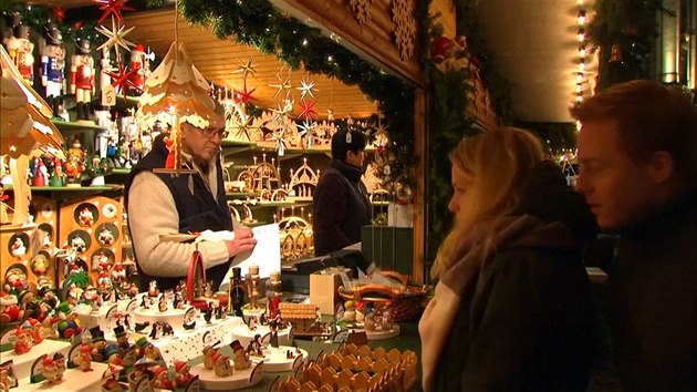 Vánoční trhy v Drážďanech začaly.