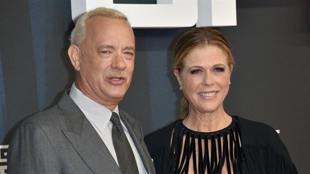 Tom Hanks s manelkou Ritou Wilsonovou (listopad 2015)