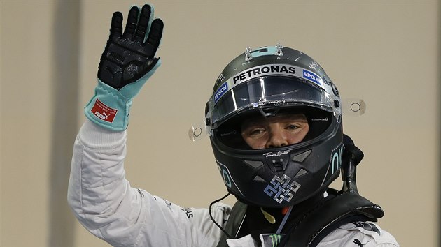 TAK JSEM TO ZASE J. Nico Rosberg slav triumf v kvalifikaci na VC Ab Zab formule 1.