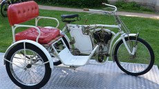 Fotografie ukradeného motoru historického motocyklu, který vzal zloděj z domu v jedné z obcí na Olomoucku.