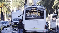 Autobus, ve kterém atentátník Husám Abdallí pi explozi zabil dvanáct len...