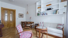 Dve�e dostaly po oprav� nový nát�r, fládrování i nová leptaná skla.