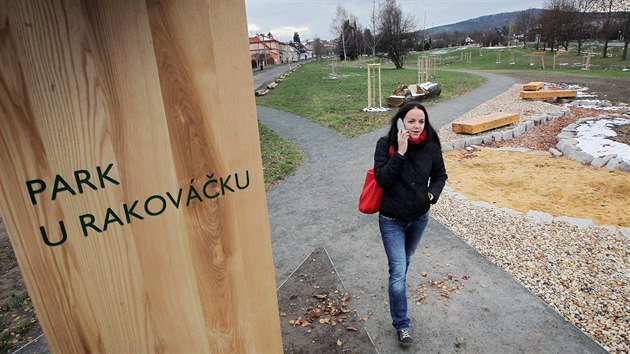 Nový park u Rakováku v Rokycanech. (23. listopadu 2015)
