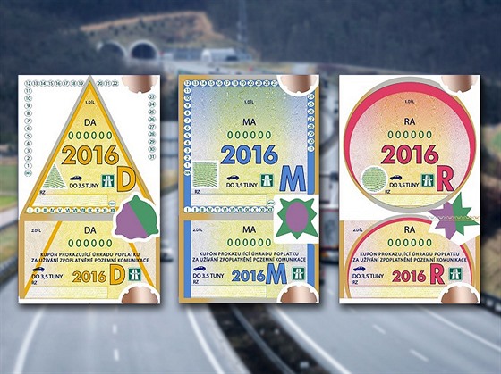 Už platí dálniční známka na rok 2017, roční stojí pořád 1 500 Kč - iDNES.cz