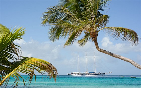 V Karibiku potkáte plachetnice všech typů a velikostí.
