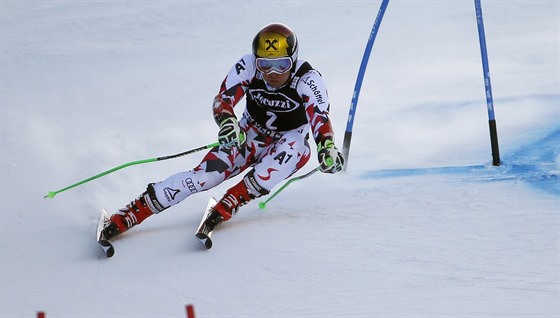 Rakouský lya Marcel Hirscher na trati obího slalomu v Beaver Creeku