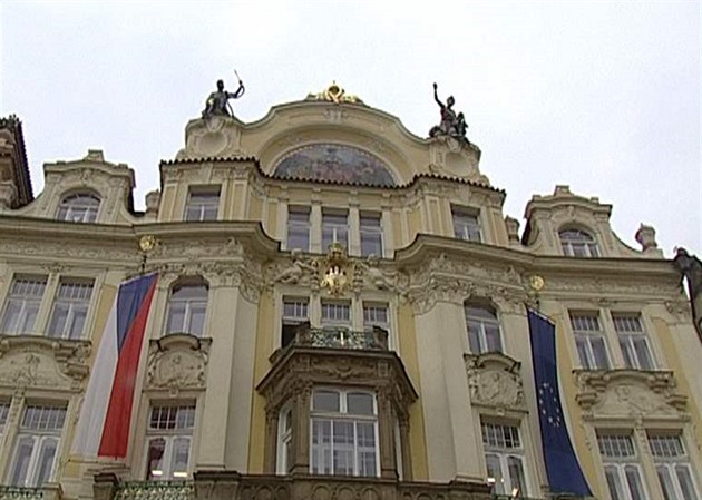 Auto od ministerstva jezdilo pro sociální služby jen tři kilometry měsíčně