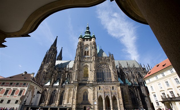 Pražský hrad s chrámem svatého Víta.