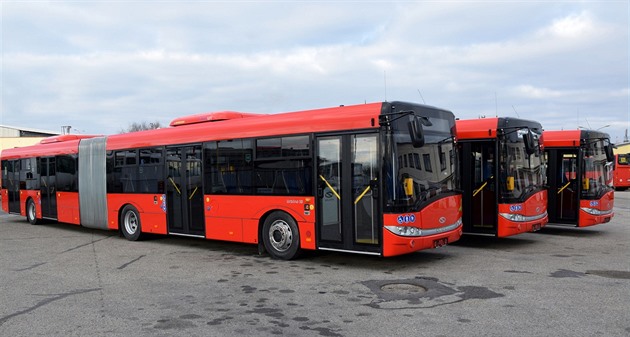 Tři nové autobusy Solaris Urbino 18.