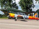 Udrované historické stroje, které také slouily v RAF: cviný Chipmunk a...