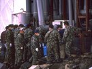 Razie v sarinové továrn na úpatí hory Fudi (1995)
