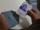 Ve Francii se v nedli konalo první kolo regionálních voleb (6. prosince 2015).
